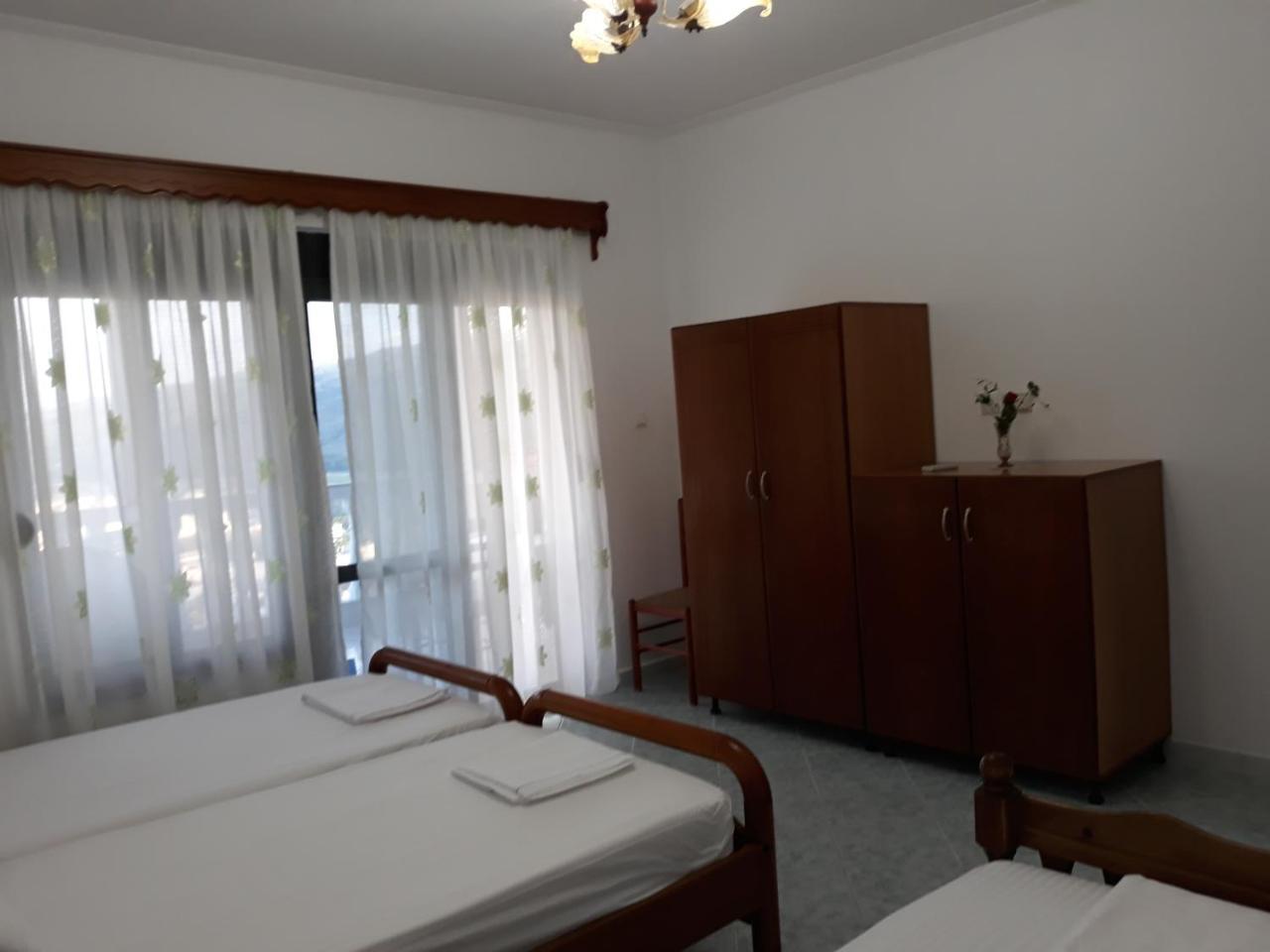 Guest House Xhuljon Berat Zewnętrze zdjęcie